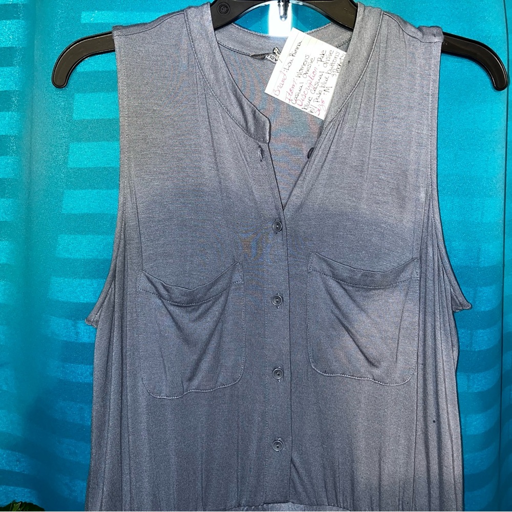 Lisa Rinna - Picture 3 of 4